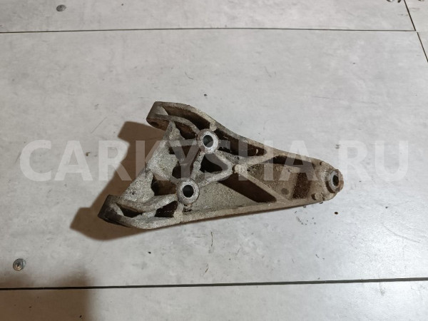 Кронштейн генератора Daewoo Nexia оригинальный номер 90233698
