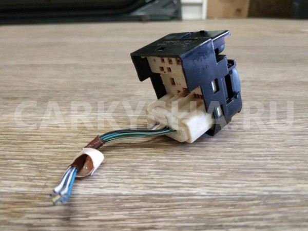 Блок управления зеркалами Toyota Avensis 