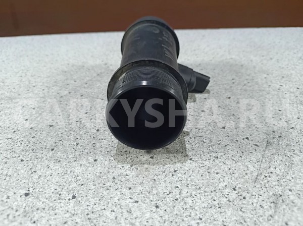 Патрубок интеркулера Audi Q7 4M (2015—2020) Audi Q7 оригинальный номер 4m0145683a