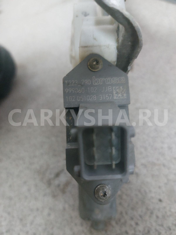 Стеклоподъемник передний прав Toyota Avensis T250 Toyota Avensis оригинальный номер 6981005050