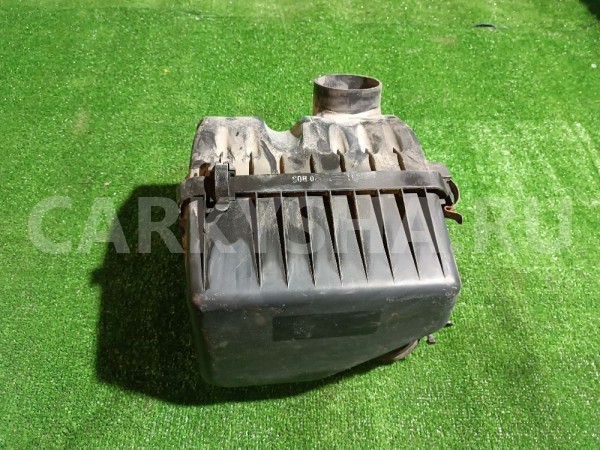 Корпус воздушного фильтра Hyundai Santa Fe 