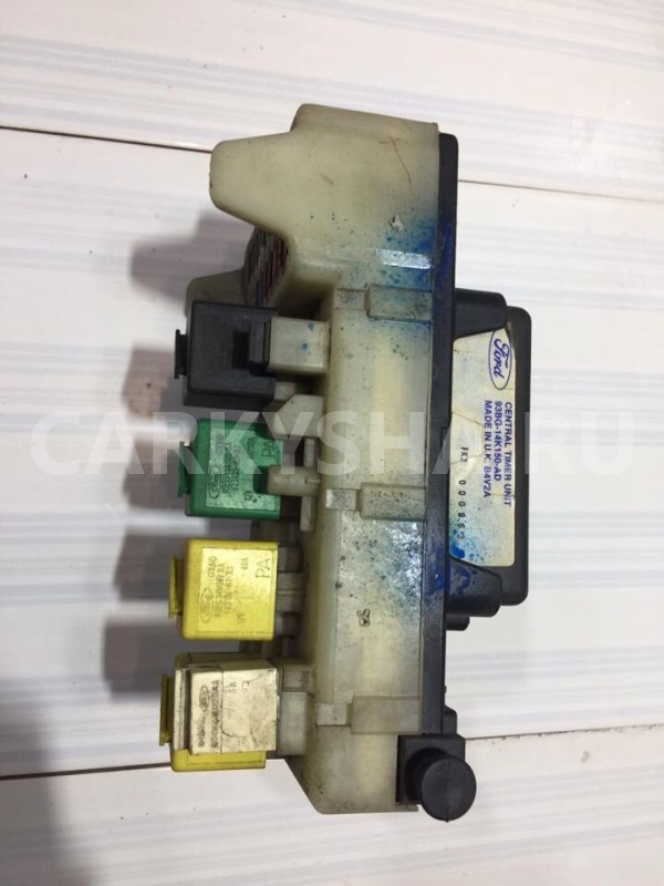 Монтажный блок Ford Mondeo 1 Ford Mondeo оригинальный номер 93BG14K150AD