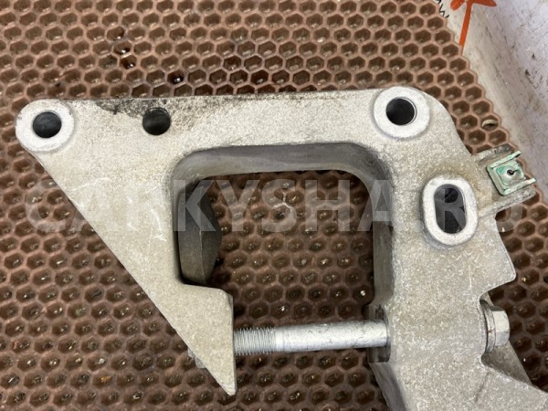 Кронштейн АКПП BMW X1 