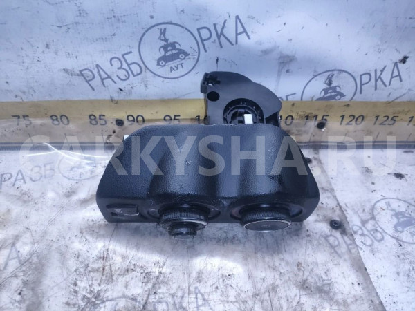 Блок управления отопителем Kia Rio 3 Kia Rio оригинальный номер QBR96140627