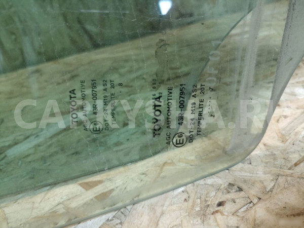 Стекло переднеЕ правое Toyota Auris E150 Toyota Auris оригинальный номер 6810102230