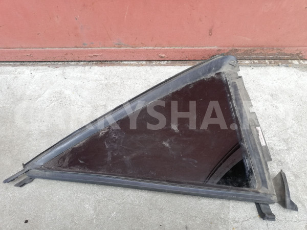 Форточка двери слева сзади A1647302555 Mercedes-Benz M-Class W164 Mercedes-Benz M-klasse оригинальный номер A1647302555
