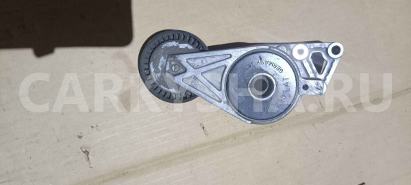 Ролик руч.ремня с кронштейном Skoda Octavia II рестайлинг (2008—2013) Skoda Octavia оригинальный номер 06a903315f