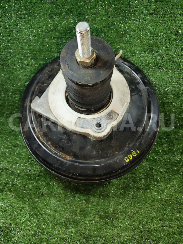 Усилитель тормозов вакуумный VW Passat B5 Volkswagen Passat оригинальный номер 3B0614105A