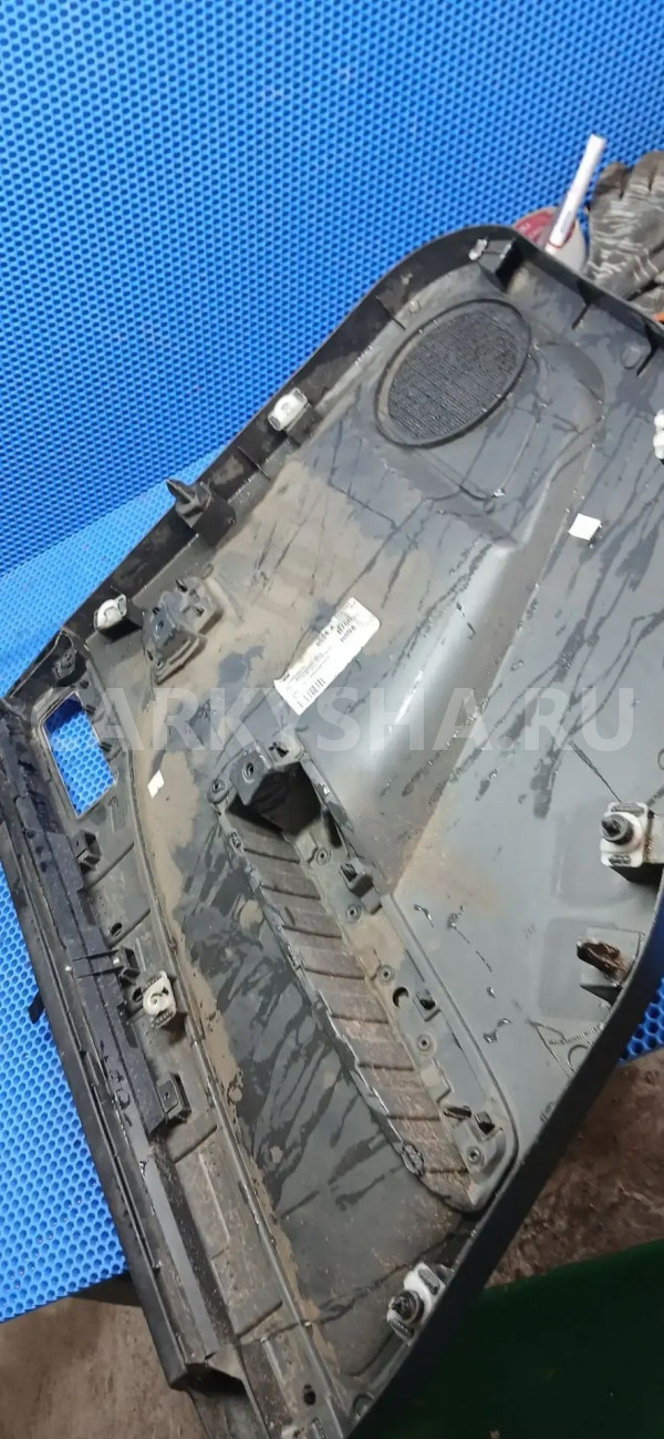 Обшивка двери Ford C-MAX I (2003—2007) Ford C-MAX 