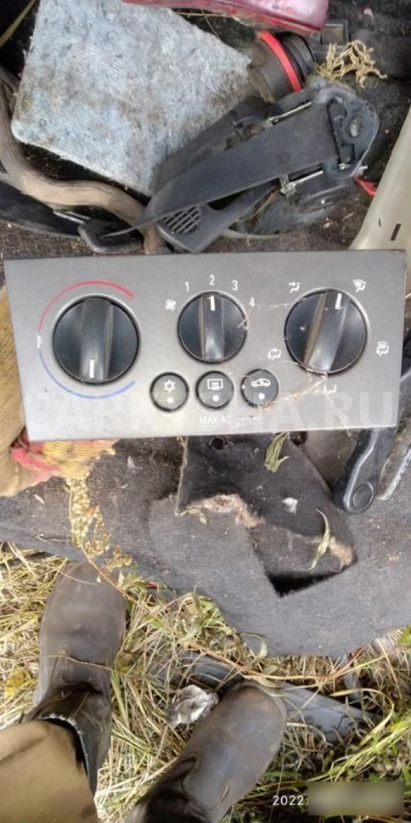 Блок управления отопителем Opel Meriva A (2003—2006) Opel Meriva оригинальный номер 13215936