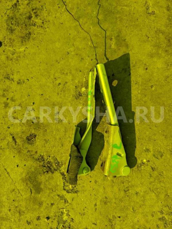 Петля капота Mitsubishi Lancer 