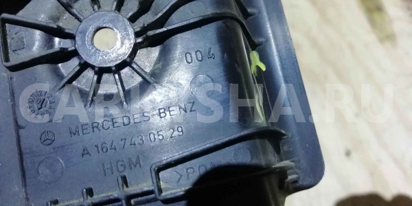 Заглушка Mercedes-Benz GL-класс X164 (2006—2009) Mercedes-Benz G-klasse оригинальный номер A1647430529