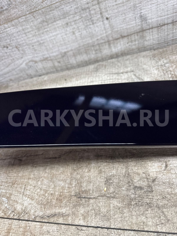 Накладка рамки передней правой двери Touareg NF FL Volkswagen Touareg оригинальный номер 7p6837902