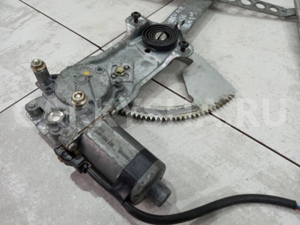 Стеклоподъемник JAGUAR XJ6 0103821613 X300, задний правый Jaguar XJ 