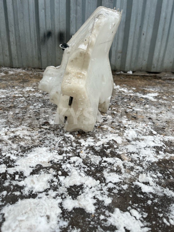 Бачок омывателя Suzuki Grand Vitara 2006-2015 3845065J00 Suzuki Grand Vitara 