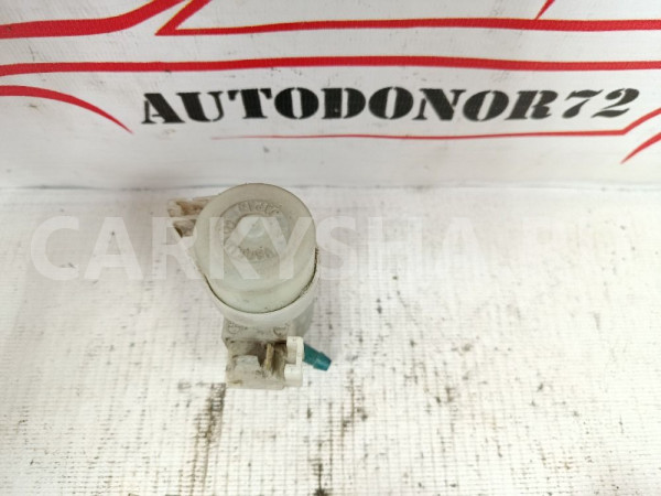 Насос омывателя на Suzuki SX4 2006-2014 Suzuki SX4 оригинальный номер 3841080J00