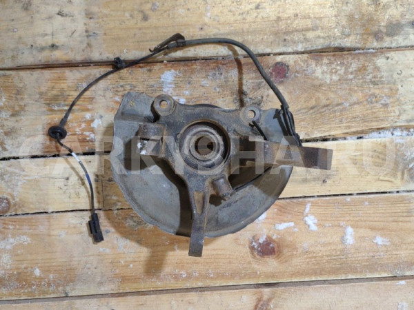 Кулак Peugeot 4007 2007-2012, передний правый Peugeot 4007 