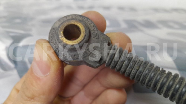 Датчик детонации Kia Rio 2 G4EE Kia Rio оригинальный номер 3925026900