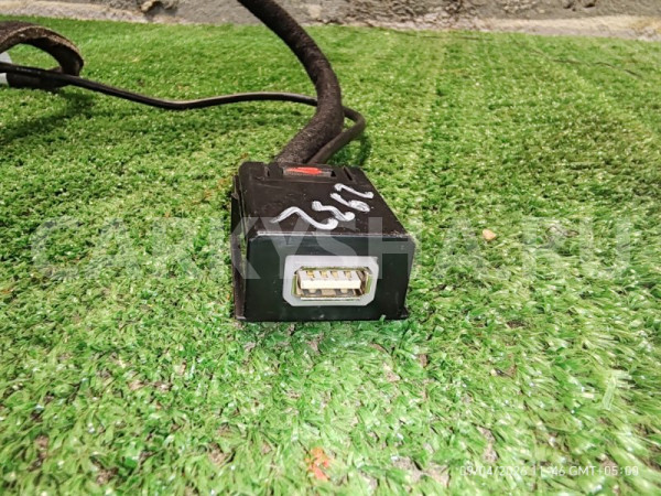 USB Разъем Kia Ceed 2022 96120J7360 УНИВЕРСАЛ G4FG Kia Cee'd 