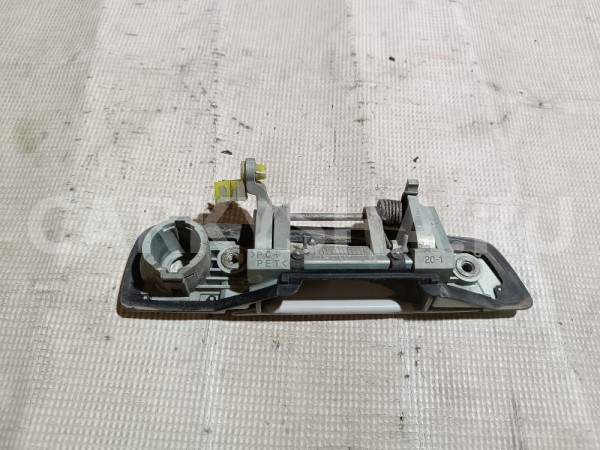 Ручка двери передней наружная левая Mitsubishi Dingo 