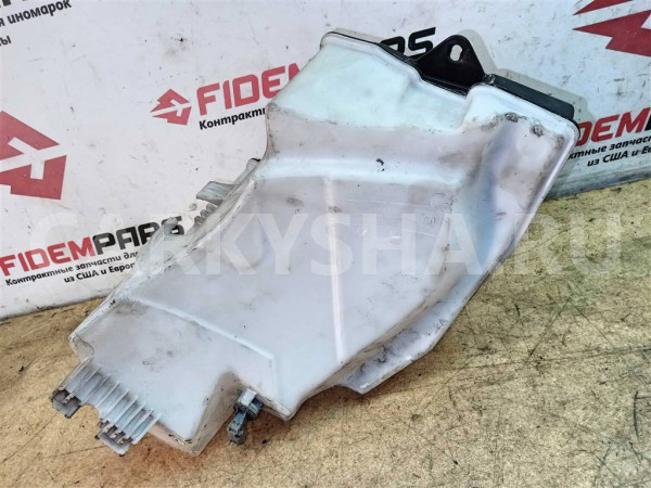 Название детали Бачок омывателя Модель BMW X3 E83 BMW X3 оригинальный номер 61663403211