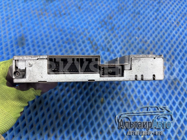 Радио модуль Range Rover L322 3 блок навигации Land Rover Range Rover оригинальный номер VUX500480