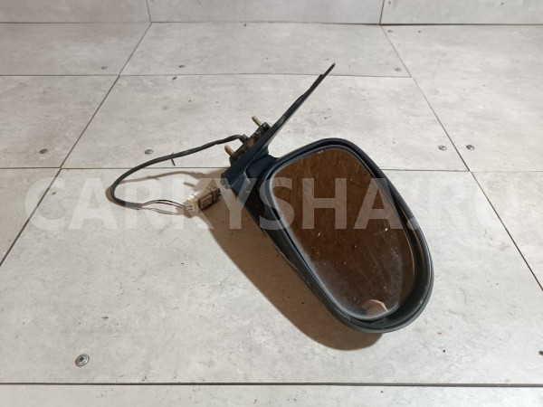 Зеркало правое электрическое Nissan Cefiro оригинальный номер 963012Y400