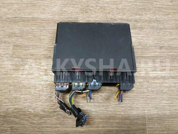 Блок комфорта Ford Mondeo оригинальный номер 3S7T15K600MC