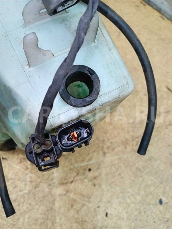 Название детали Бачок омывателя Модель Hyundai Santa Fe CM Hyundai Santa Fe оригинальный номер 98620-2B000