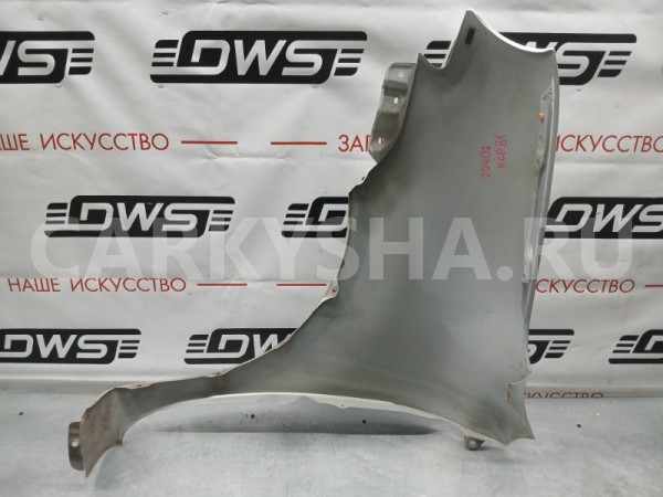 крыло переднее правое Toyota Sienta 
