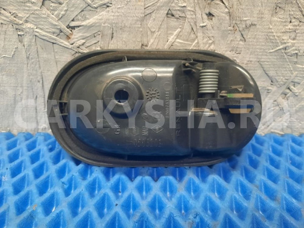 Ручка двери левая внутренняя Renault Sandero 1 Renault 14 оригинальный номер 82 00 735 219