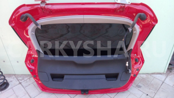 Крышка багажника Opel Astra J хэтчбек Opel Astra оригинальный номер 93867130