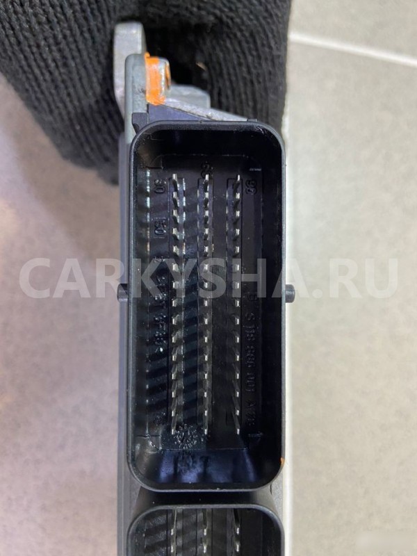 Блок управления двс (эбу) Renault Logan 2006 Renault 20 оригинальный номер S110140011A