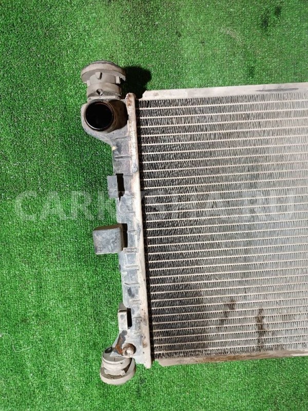 Радиатор охлаждения Ford Focus 