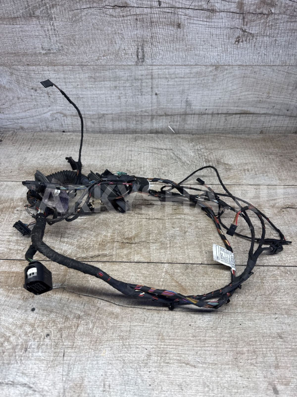 Проводка двери передняя правая BMW X5 E70 BMW X5 оригинальный номер 924207401