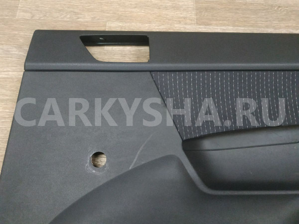 Обшивка двери задней правой Hyundai Getz оригинальный номер 833601C011