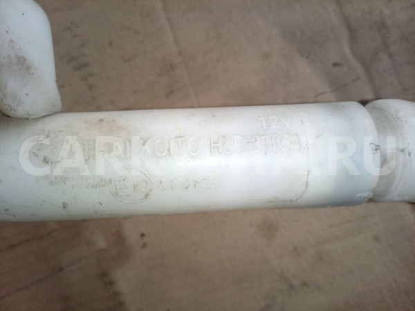 Бачок омывателя Mitsubishi Pajero Sport II рестайлинг (2013—2016) Mitsubishi i оригинальный номер 8260A169