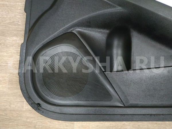 Обшивка двери передней правой Ssang Yong Actyon 