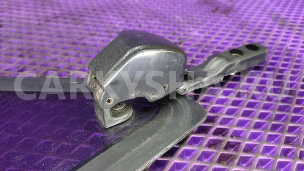 Форточка правая Nissan Terrano WD21 TD27T Nissan Terrano 