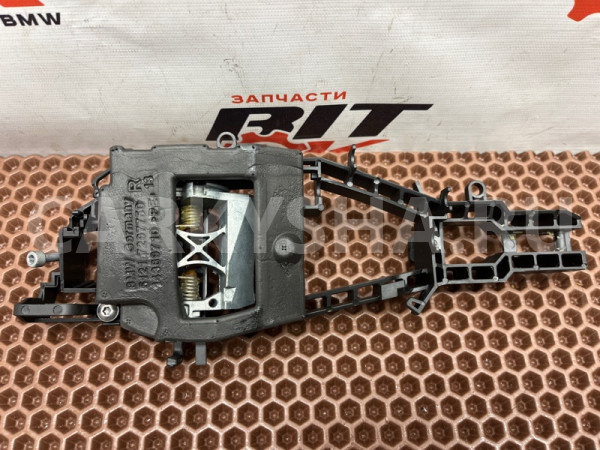 Опора наружной ручки двери BMW X1 оригинальный номер 51 22 7 242 588, 51 22 7 242 588, 51227242588, 7242588, 51 21 7 321 640, 51217321640, 7321640, 51 21 7 297 750, 51217297750, 7297750, 51 21 7 242 568, 51217242568, 7242568