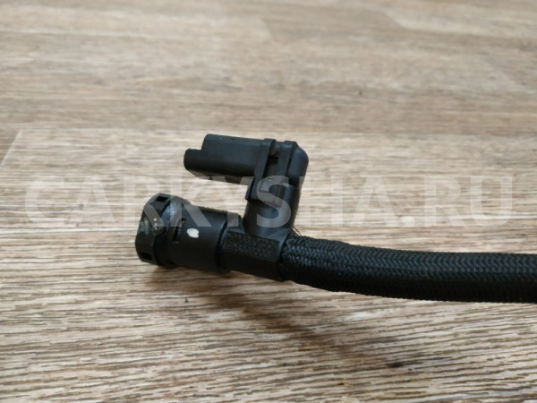 Трубка топливная Land Rover Freelander оригинальный номер LR001322