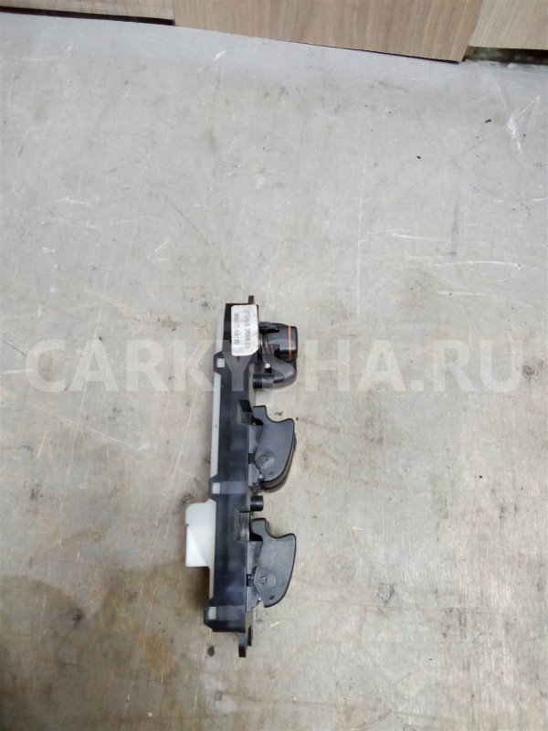 Блок управления стеклоподъемниками Toyota Avensis II 2003-2008 Toyota Avensis оригинальный номер 8480205220B0