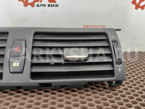 Дефлектор обдува центральный BMW X5 оригинальный номер 64 22 9 220 101, 64 22 9 220 101, 64229220101, 9220101