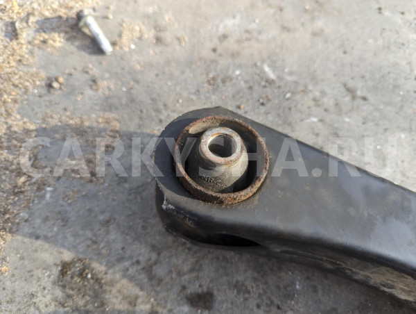 Рычаг Toyota Succeed 