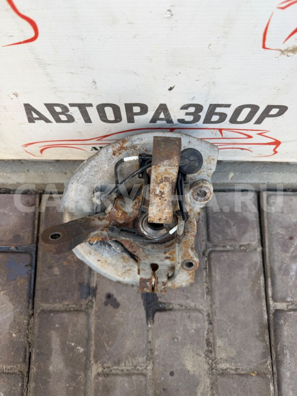 Кулак поворотный пер левый Mitsubishi Outlander 3 Mitsubishi i оригинальный номер 3870A007