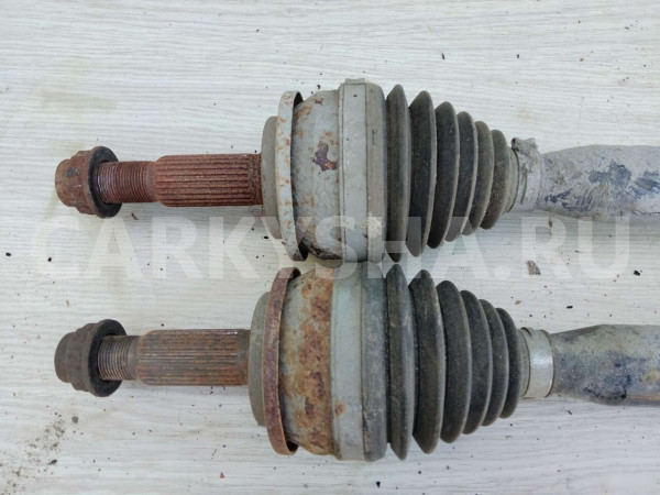 Привод передний правый Toyota Corolla Auris Toyota Auris 