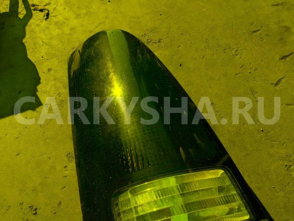 Стоп Nissan Serena 