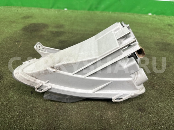 Фара противотуманная Lexus LS 2006-2009 8121150090, правая Lexus LS 