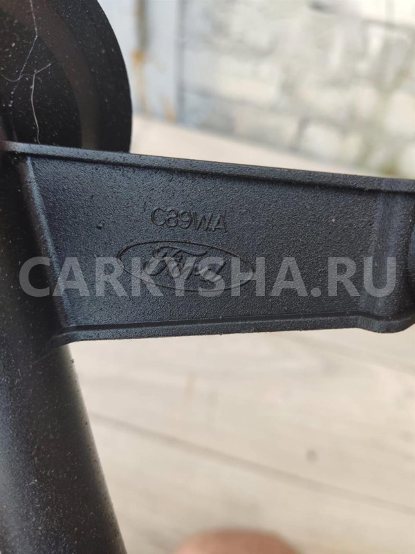 Маслозаборник Ford Focus II 2005-2008 Ford Focus оригинальный номер 1072134