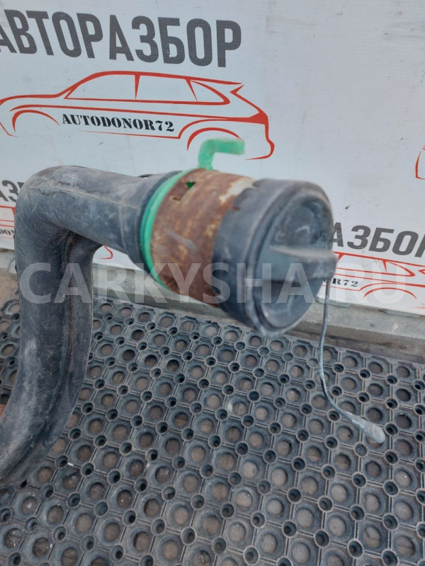 Горловина топливного бака Toyota Avensis T250 Toyota Avensis оригинальный номер 7720105070